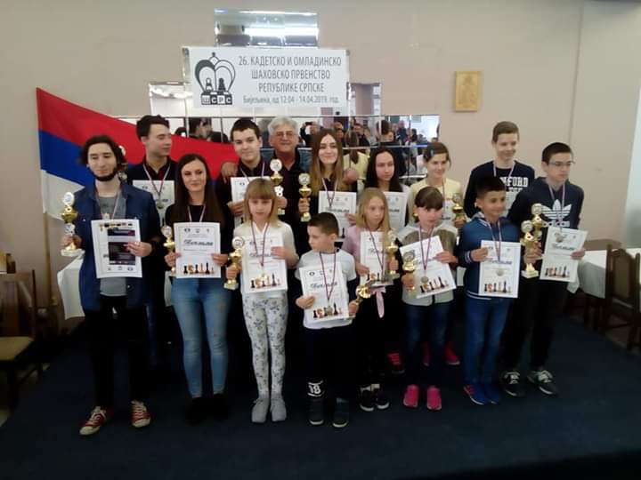 Pet medalja za Šahovski klub Mladost Teslić